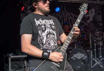 Devils Rage - Photo by Marc