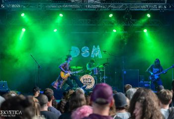 Dirty Sound Magnet - Photo by Roli