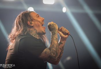 Distant - Photo by Dänu