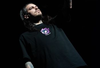 Distant - Photo by Dänu