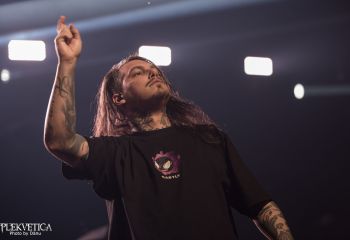 Distant - Photo by Dänu