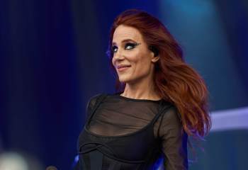 epica-rock-the-lakes-a7406869