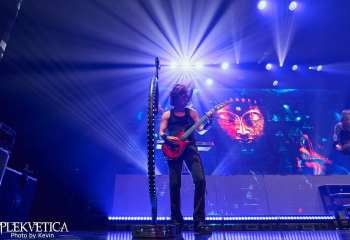 Epica - Photo by Kevin