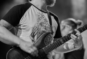 Expellow - Photo By Peti