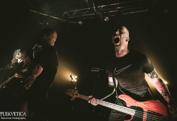 Fange - Photo by Melumnia Photography