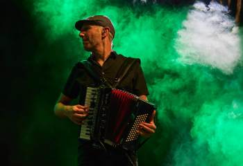 fiddlers-green-rock-the-lakes-a7406354