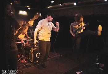 Fight the Enemy - Photo by Nissyen Arts