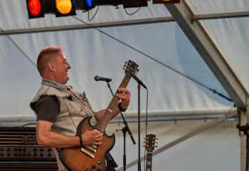 Frantic Wingman - Photo by Kevin