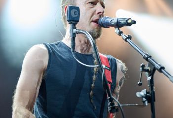 Frog Leap - Photo By Peti