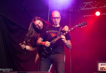 Hoeling Giant - Photo by Roli