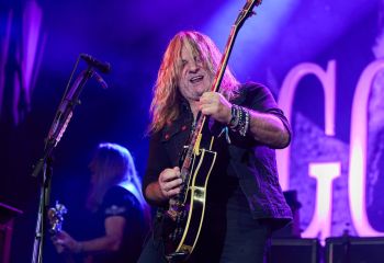 Gotthard - Photo by Kevin