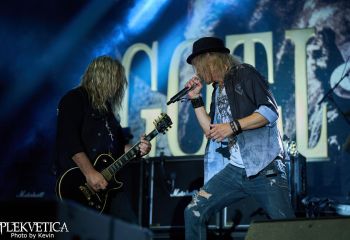 Gotthard - Photo by Kevin