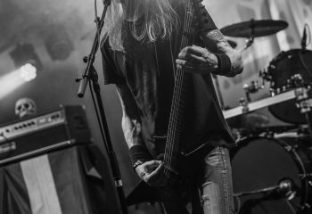 Grave- Photo by Dänu