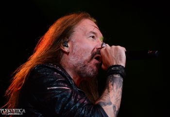 Hammerfall - Photo by Pat