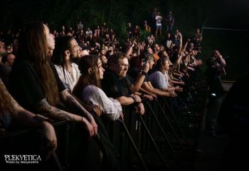 Heilung-24
