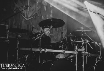 Honor - Photo by Roli