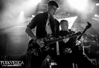 Honor - Photo by Roli