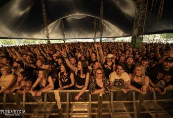 While She Sleeps - Photo by Dänu