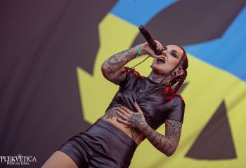 Jinjer - Photo by Dänu