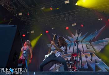 king-zebra-rock-the-lakes-a7502966