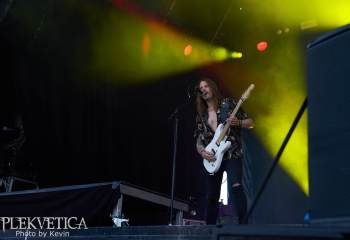 king-zebra-rock-the-lakes-a7502973