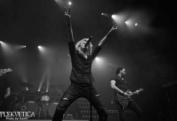 Kissin' Dynamite - Photo by Kevin