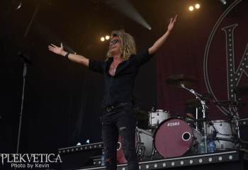 kissin-dynamite-rock-the-lakes-a7406570