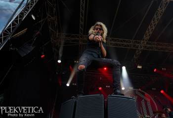 kissin-dynamite-rock-the-lakes-a7503037