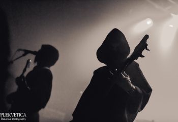 Lamp of Murmuur - Photo by Melumnia Photography