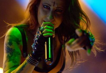 LIV SIN - Photo By Peti