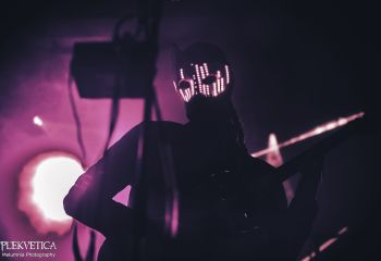 LOAD - Photo by Melumnia Photography