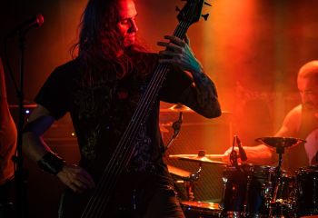 Lotrify - Photo by Juwal