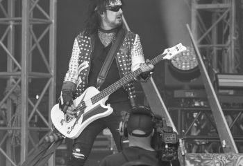 Mötley Crüe - Photo By Peti