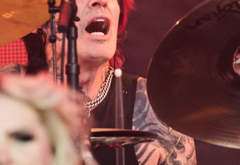 Mötley Crüe - Photo By Peti