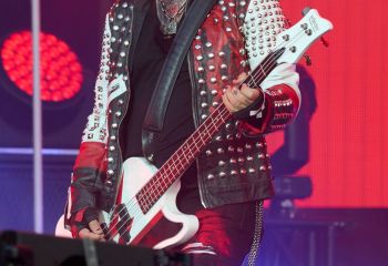 Mötley Crüe - Photo By Peti