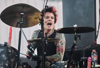 Mötley Crüe - Photo By Peti