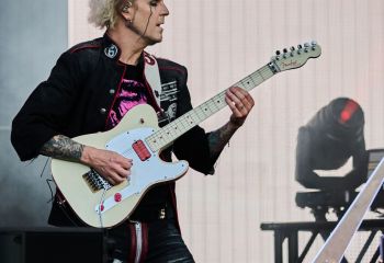 Mötley Crüe - Photo By Peti