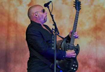 Mono Inc. - Photo by Kevin