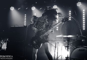 Mono - Photo by Melumnia Photography