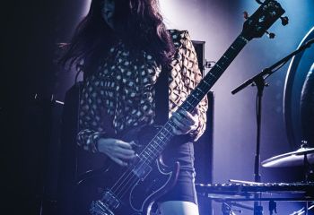 Mono - Photo by Melumnia Photography