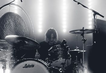 Mono - Photo by Melumnia Photography