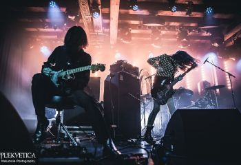 Mono - Photo by Melumnia Photography