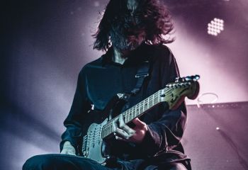 Mono - Photo by Melumnia Photography