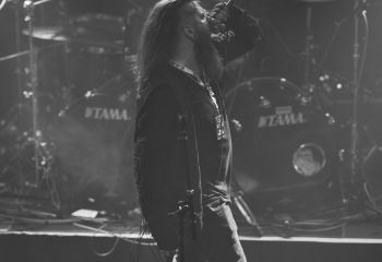 Night Crowned - Photo By Peti