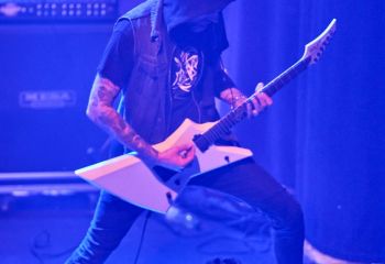 Night Crowned - Photo By Peti