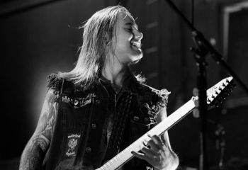 PALEFACE SWISS - Photo By Peti