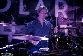 Polar Shift - Photo by Nissyen Arts