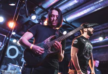 Polar Shift - Photo by Nissyen Arts