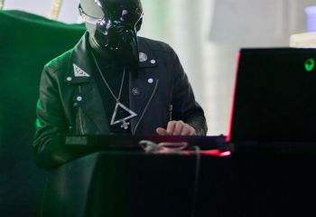 PRIEST - Photo By Peti