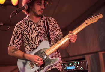 Raiva Rosa - Photo by Marc